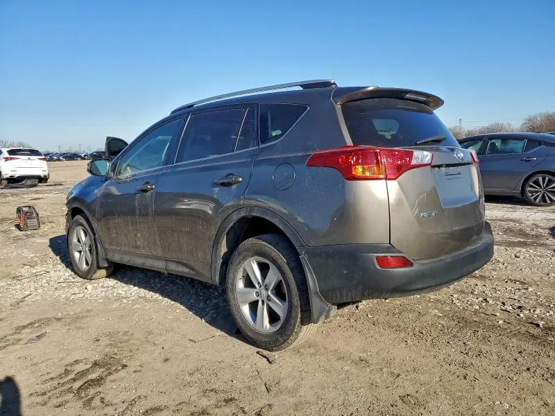 2013 TOYOTA RAV4 XLE  