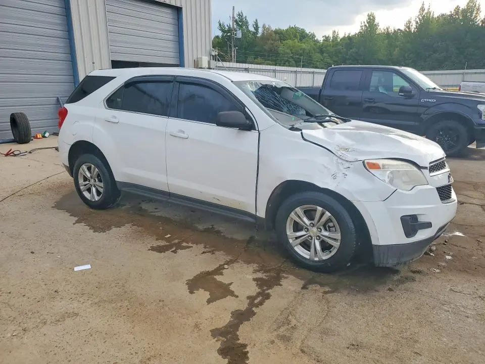 2015 CHEVROLET EQUINOX LS  