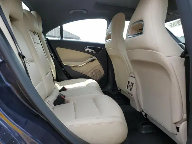 2018 MERCEDES-BENZ CLA 250 4MATIC  