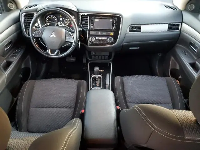 2017 MITSUBISHI OUTLANDER ES  