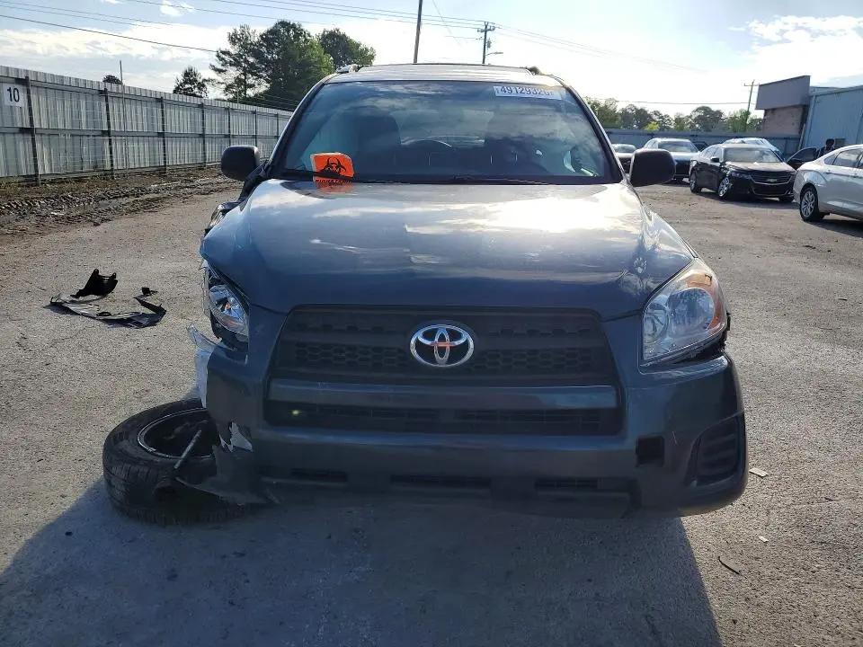 2011 TOYOTA RAV4 BASE  