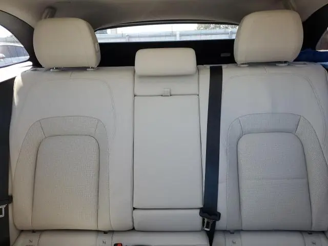 2022 JAGUAR F-PACE S  