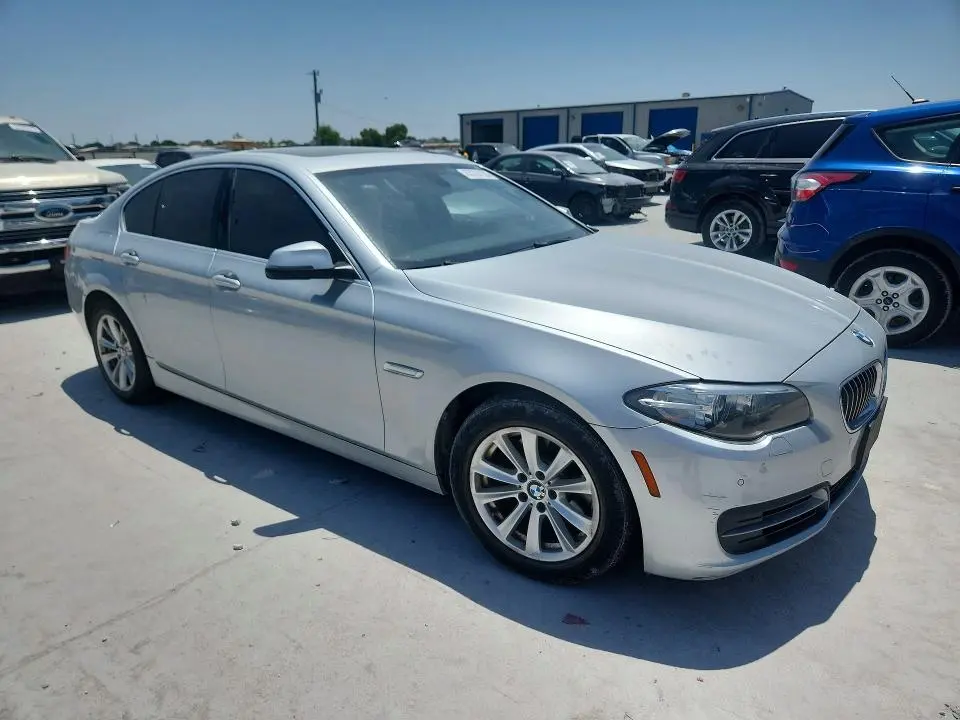 2014 BMW 528 XI  
