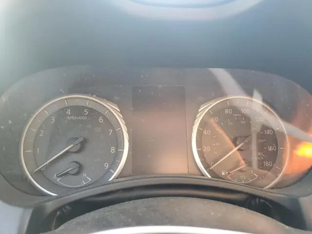 2018 INFINITI Q50 LUXE  