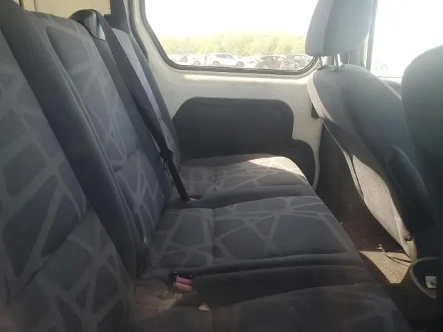 2010 FORD TRANSIT CONNECT XLT  