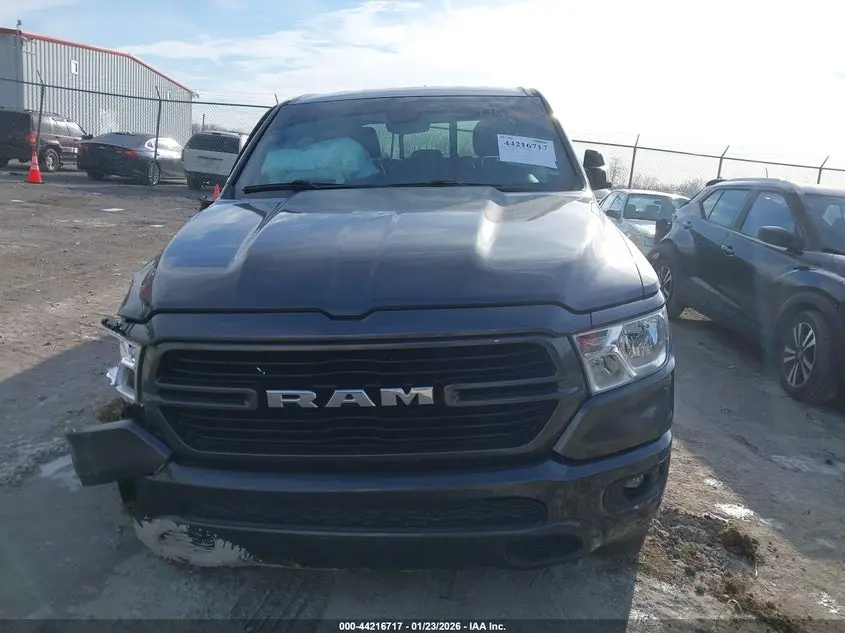 2020 RAM 1500 BIG HORN  4X4 6'4 BOX