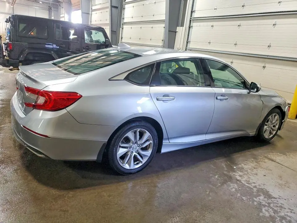 2019 HONDA ACCORD LX  