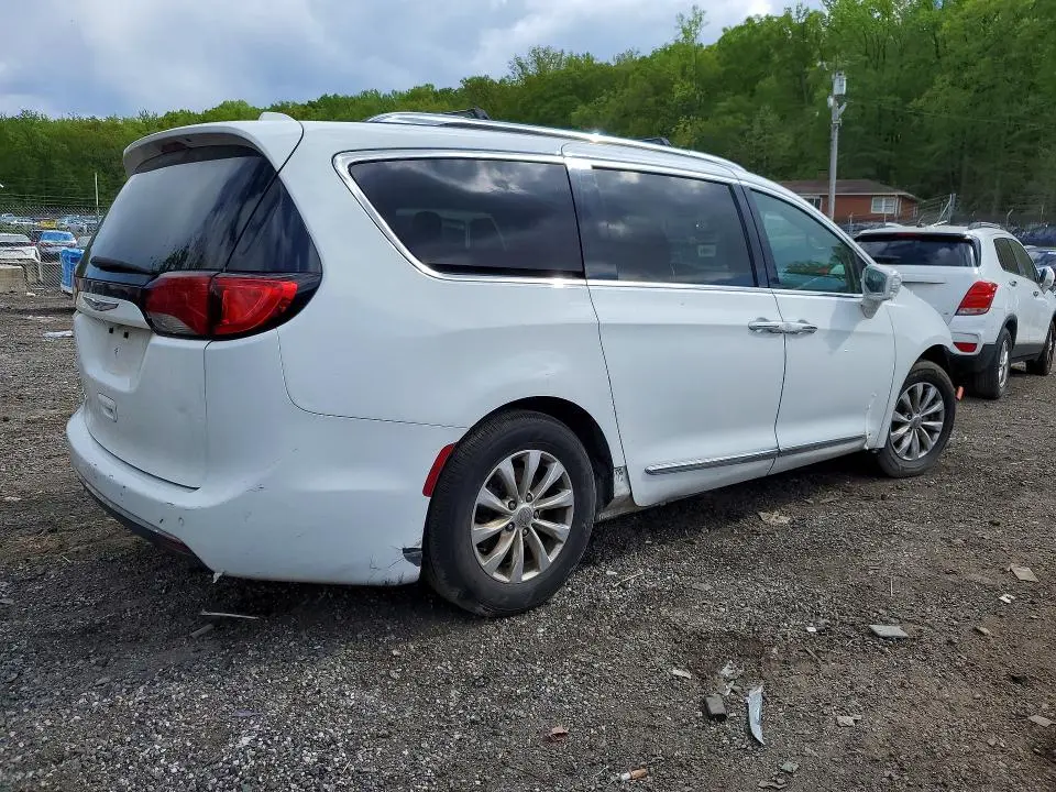 2019 CHRYSLER PACIFICA TOURING L  