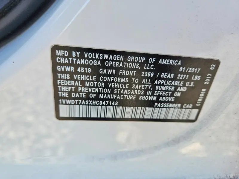 2017 VOLKSWAGEN PASSAT R-LINE  