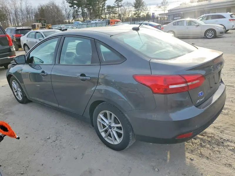 2017 FORD FOCUS SE  
