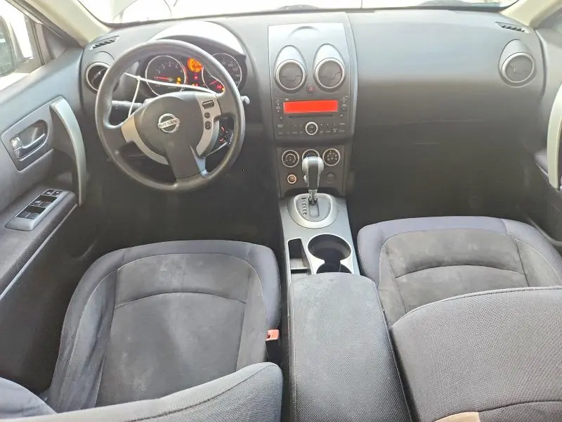 2010 NISSAN ROGUE SL  