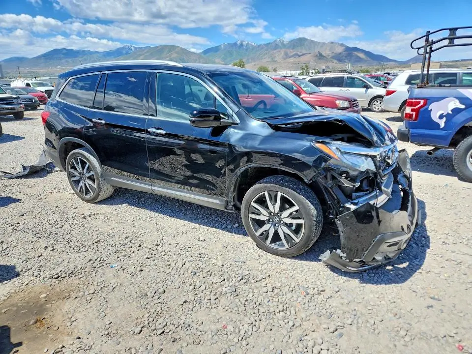 2019 HONDA PILOT TOURING  