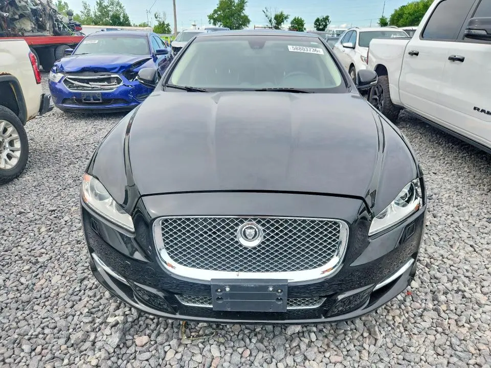 2011 JAGUAR XJL   