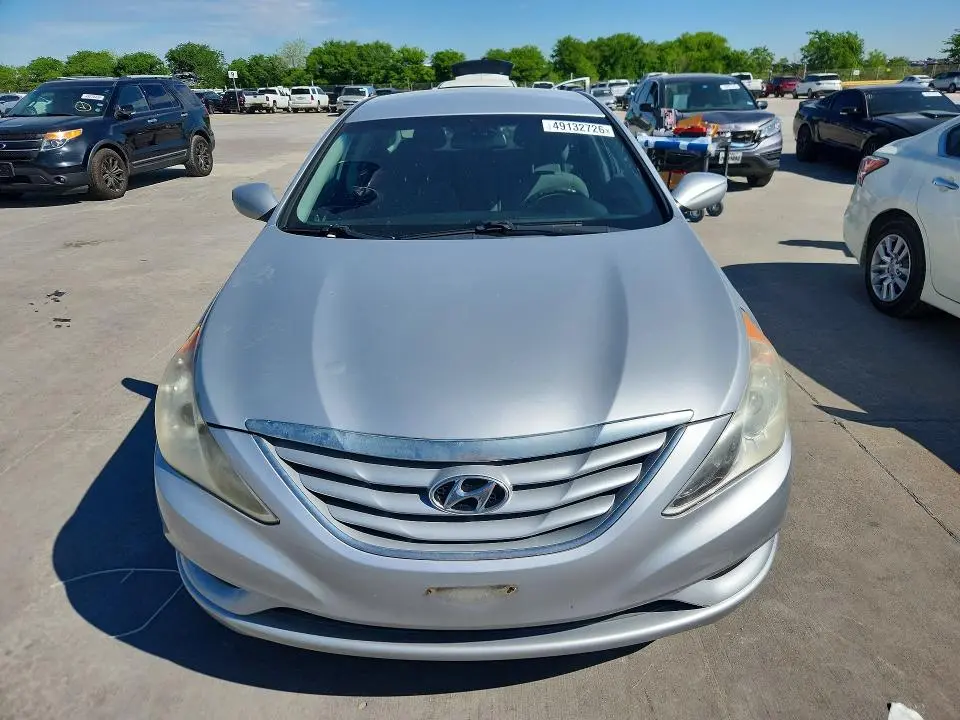 2012 HYUNDAI SONATA GLS  