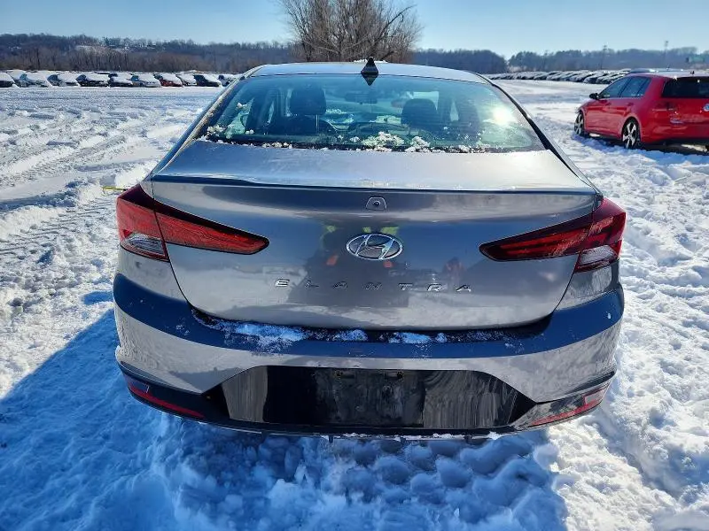 2019 HYUNDAI ELANTRA SEL  