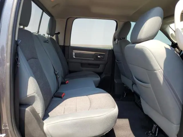 2017 RAM 1500 SLT  