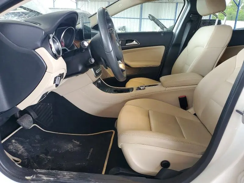 2018 MERCEDES-BENZ GLA 250  