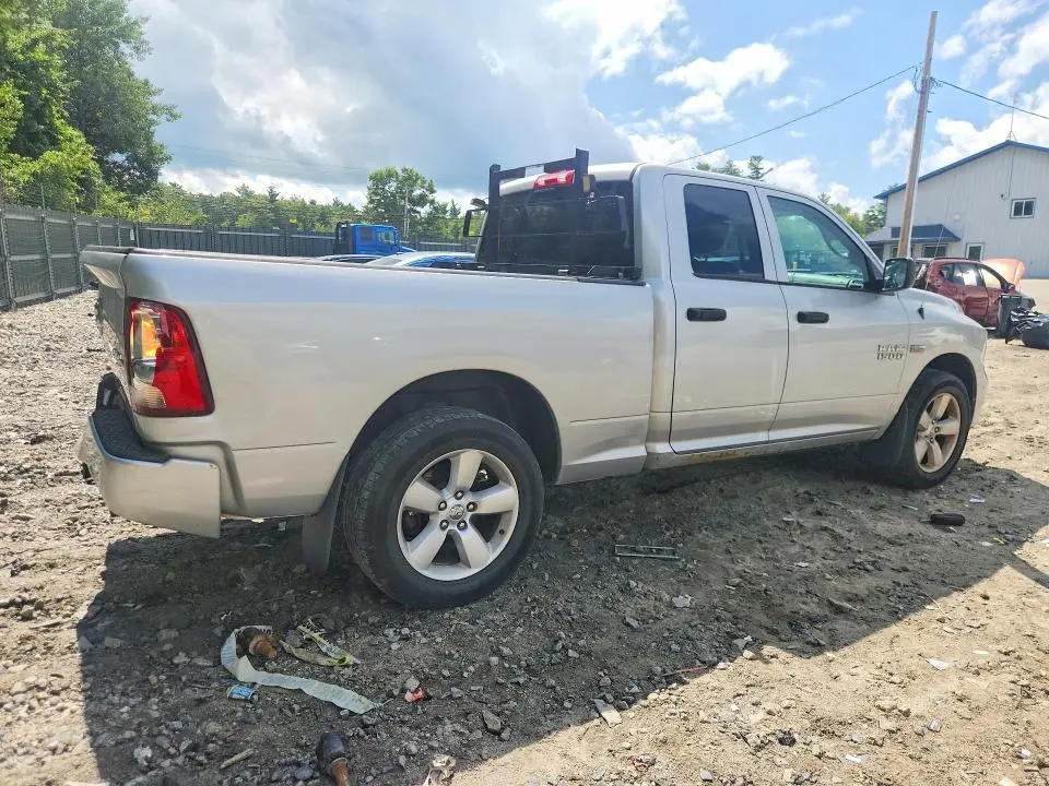 2014 RAM 1500 ST  