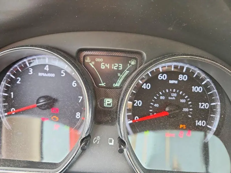 2019 NISSAN VERSA SV  