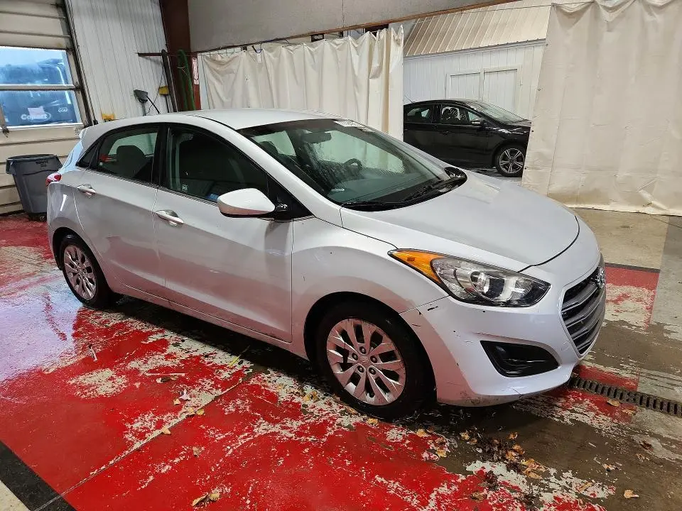 2016 HYUNDAI ELANTRA GT BASE  
