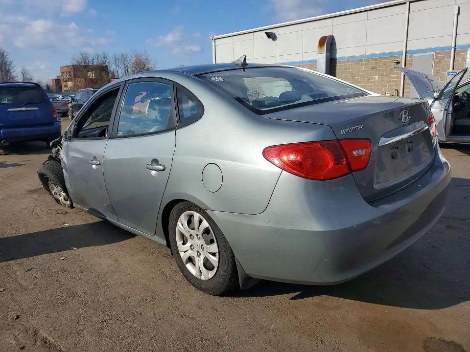 2010 HYUNDAI ELANTRA GLS  