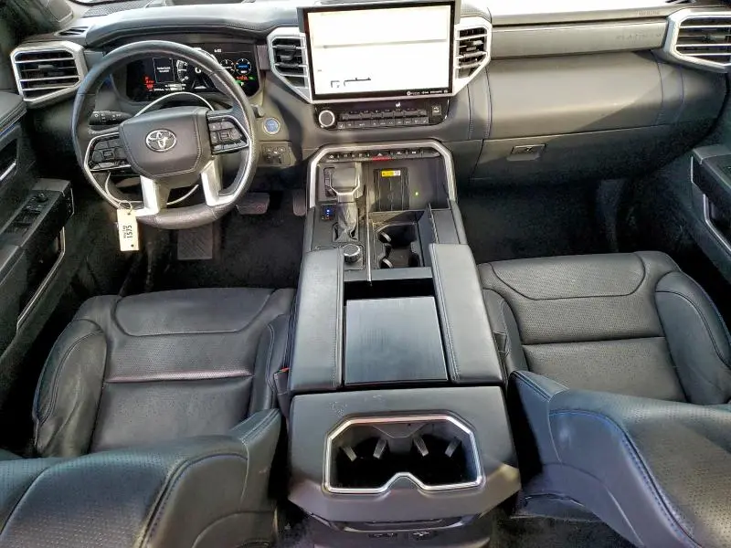 2022 TOYOTA TUNDRA CREWMAX PLATINUM  