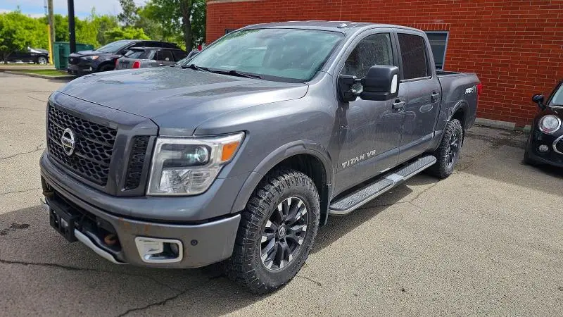 2018 NISSAN TITAN S  
