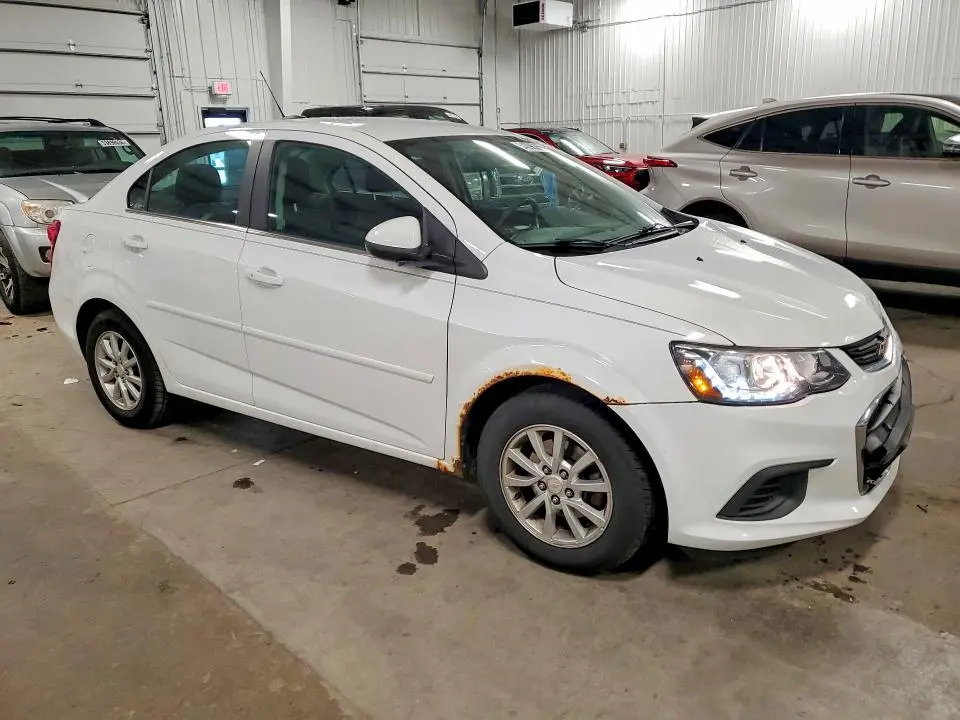 2018 CHEVROLET SONIC LT  