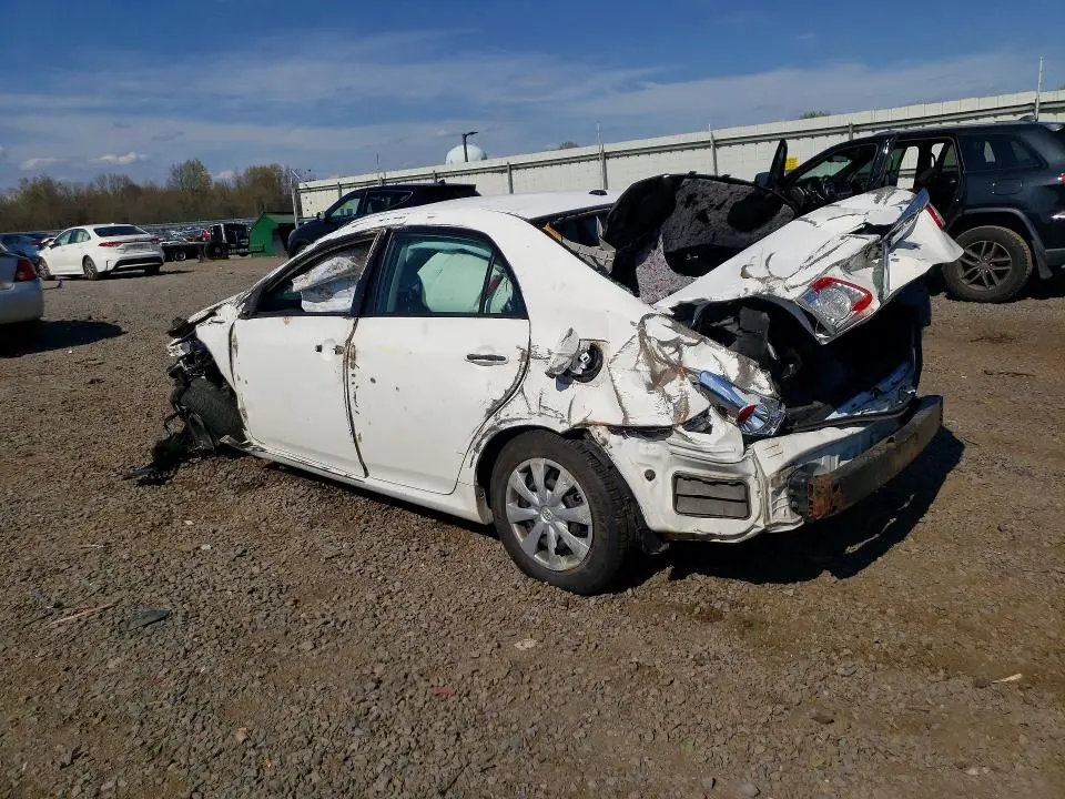 2011 TOYOTA COROLLA LE  