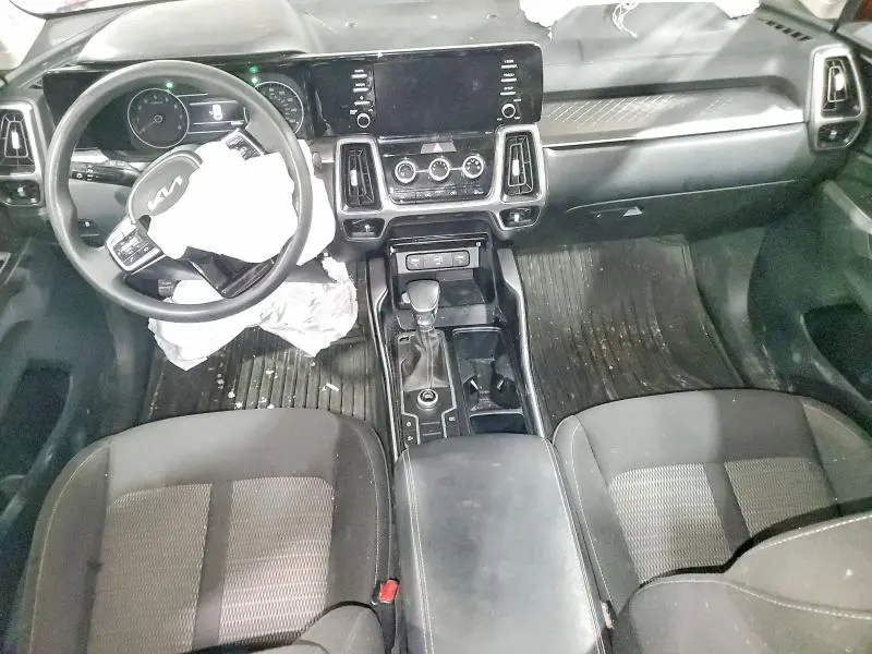 2022 KIA SORENTO LX  