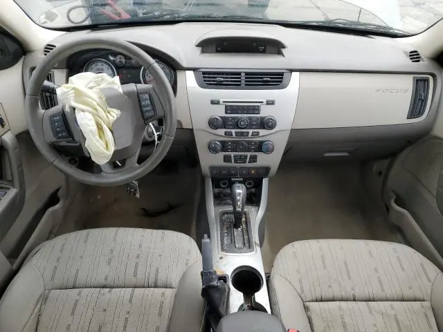 2011 FORD FOCUS SE  