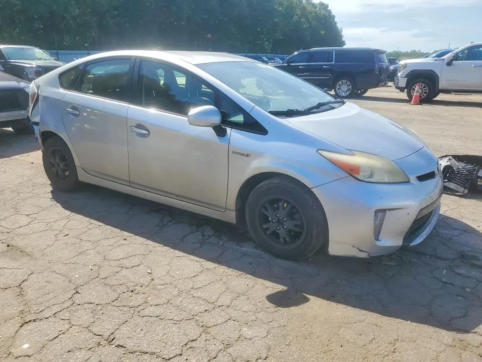 2012 TOYOTA PRIUS TWO  