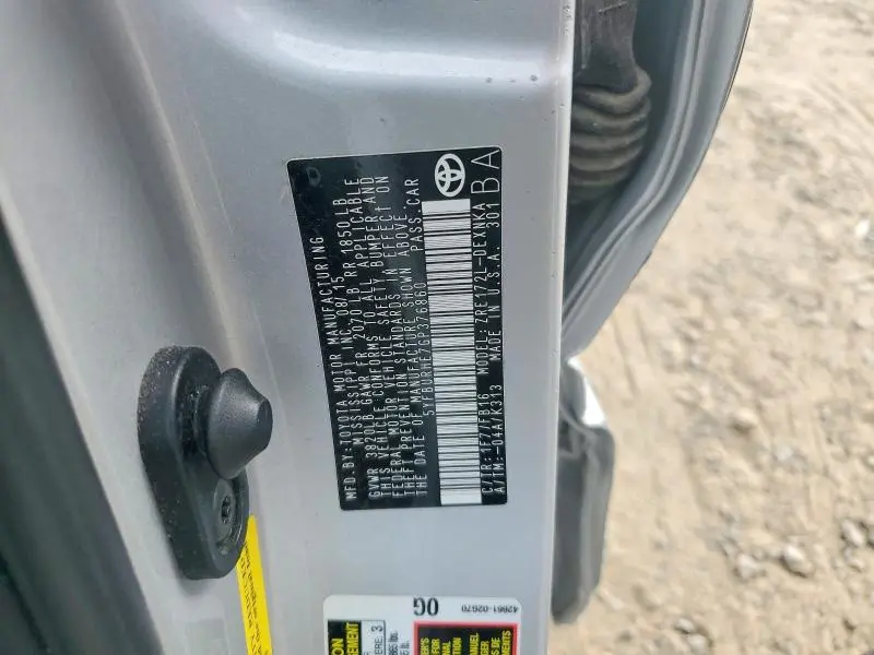 2016 TOYOTA COROLLA LE  