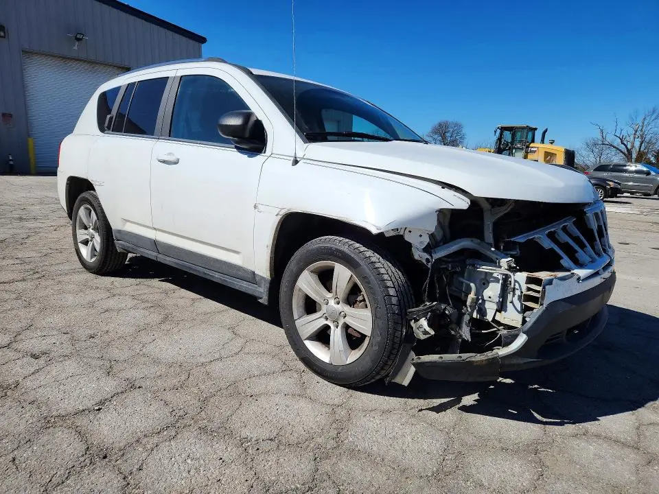 2011 JEEP COMPASS SPORT  
