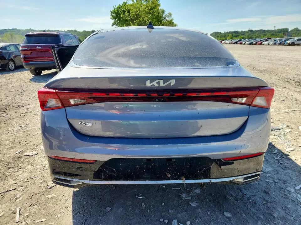 2022 KIA K5 LXS  