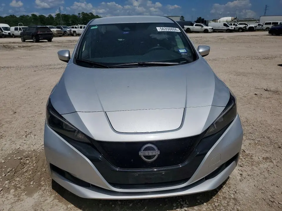 2025 NISSAN LEAF S  