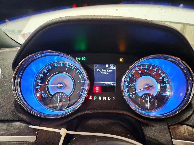 2011 CHRYSLER 300C   