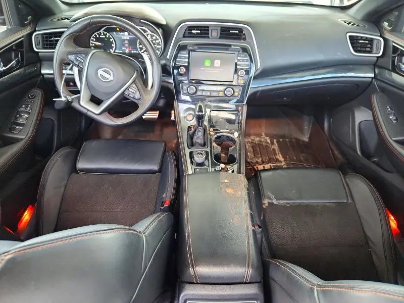 2023 NISSAN MAXIMA SR  