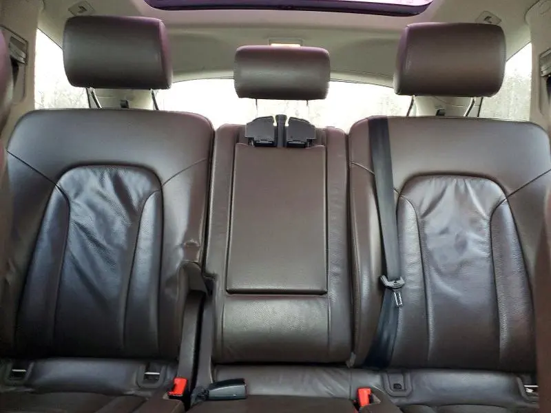 2010 AUDI Q7 PREMIUM  