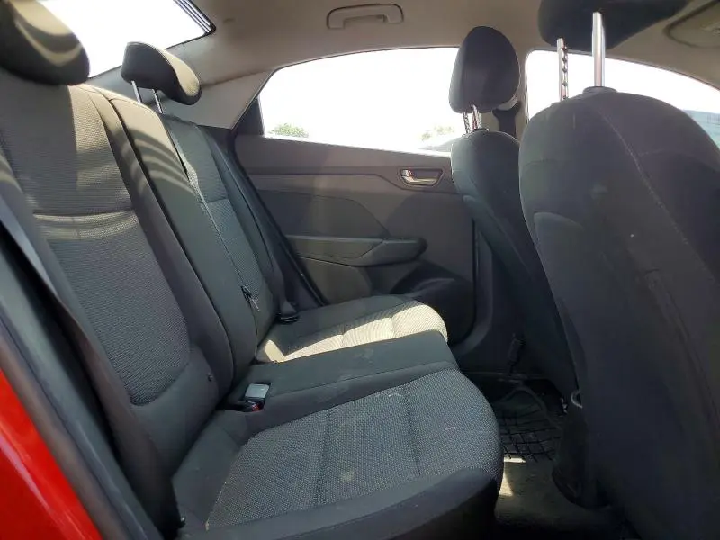 2018 HYUNDAI ACCENT SE  