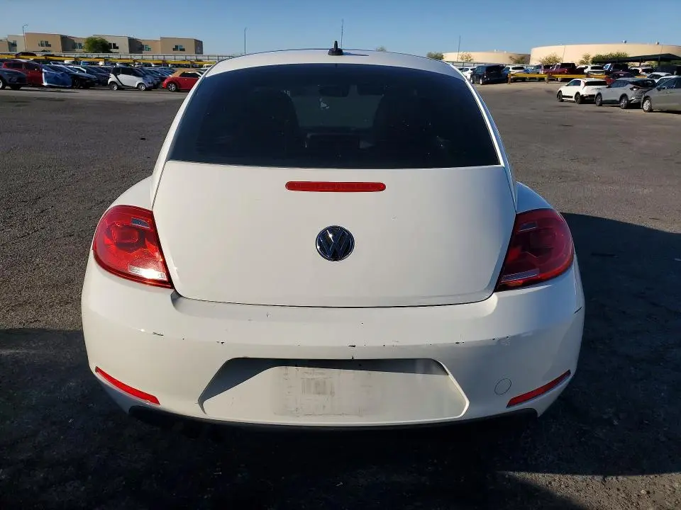 2012 VOLKSWAGEN BEETLE   