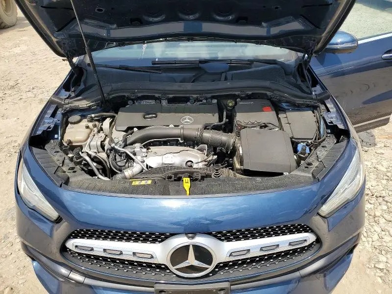 2021 MERCEDES-BENZ GLA 250 4MATIC  