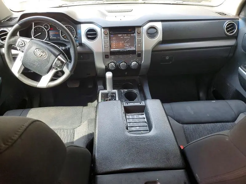 2015 TOYOTA TUNDRA SR5  