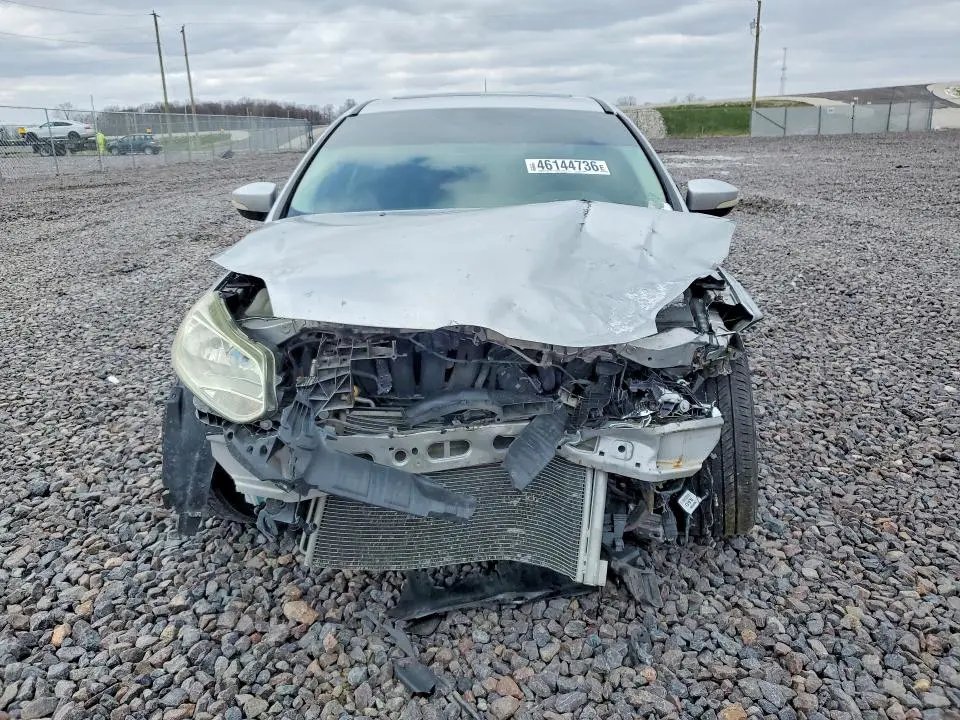 2012 FORD FOCUS TITANIUM  