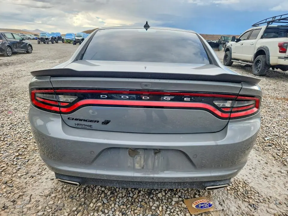 2019 DODGE CHARGER SXT  