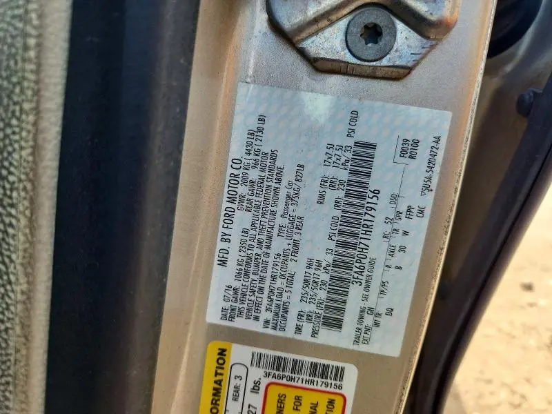 2017 FORD FUSION SE  