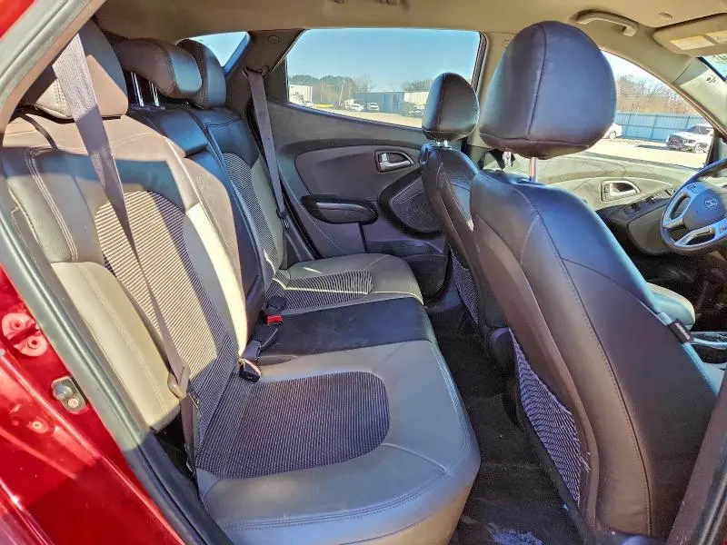 2013 HYUNDAI TUCSON GLS  