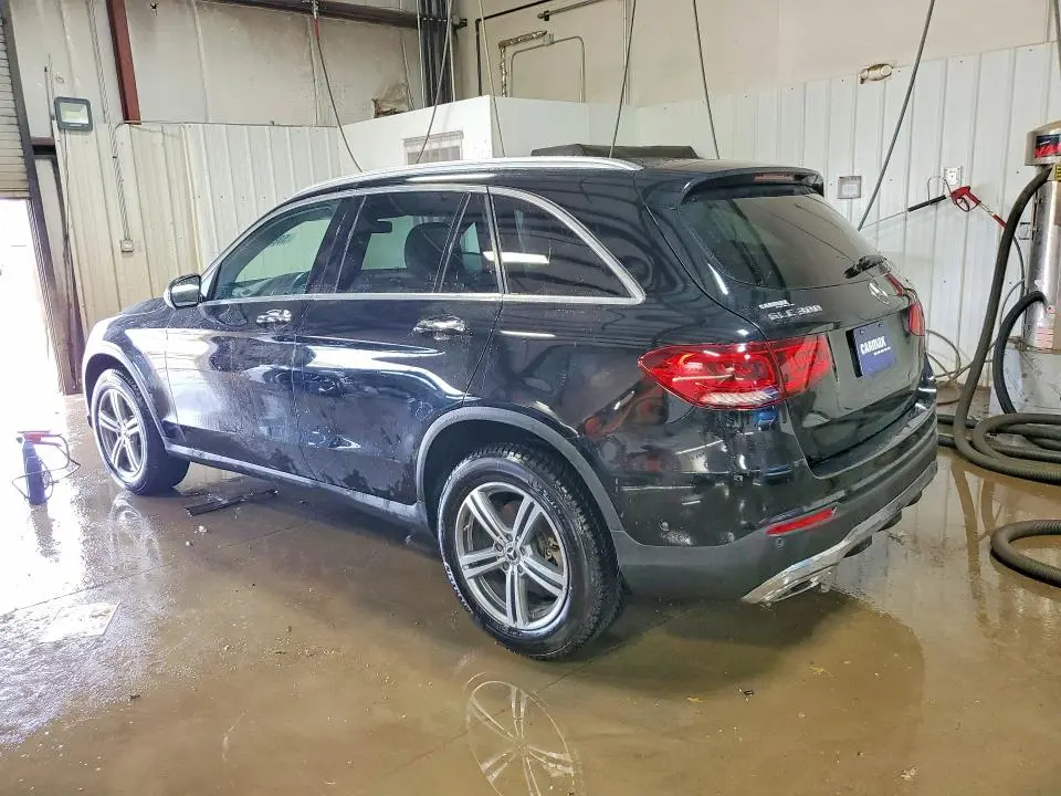 2021 MERCEDES-BENZ GLC 300 4MATIC  