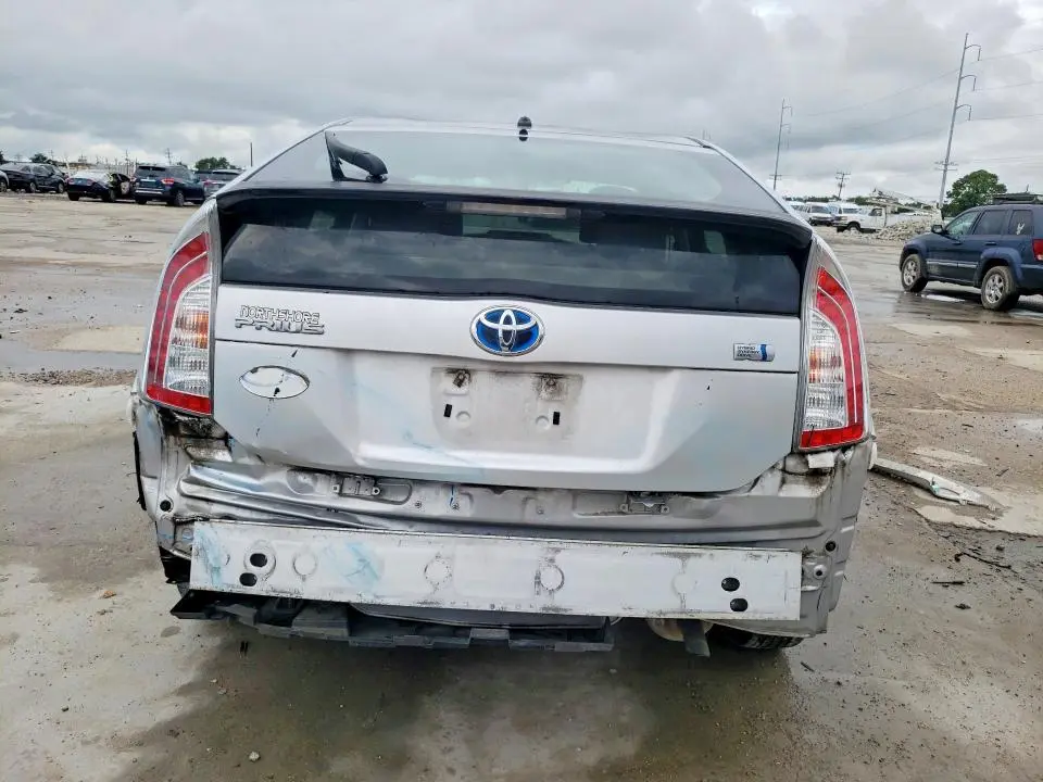 2014 TOYOTA PRIUS TWO  