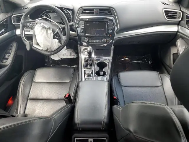 2021 NISSAN MAXIMA SV  